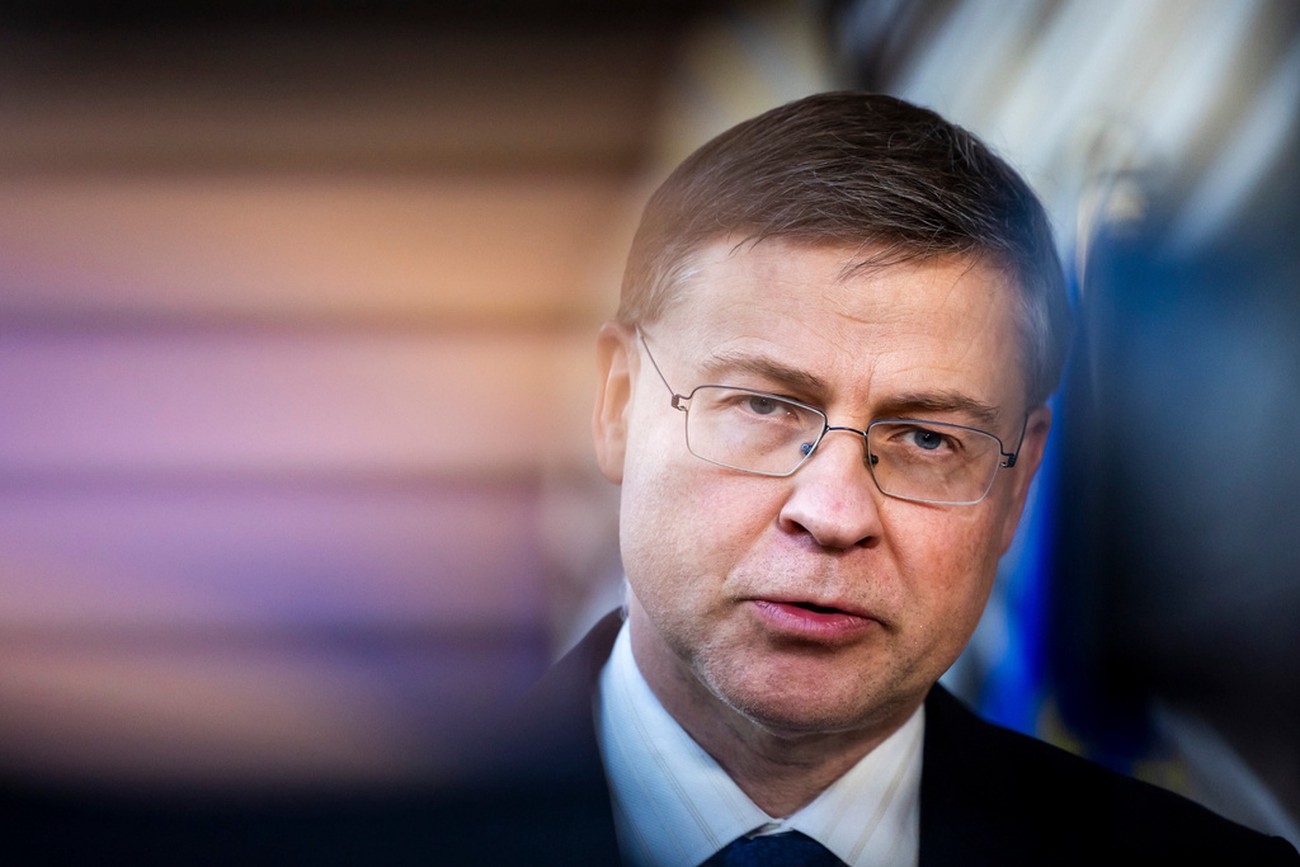 Krig och energikris pressar EU:s ekonomi – tillväxtprognoser skruvas ned