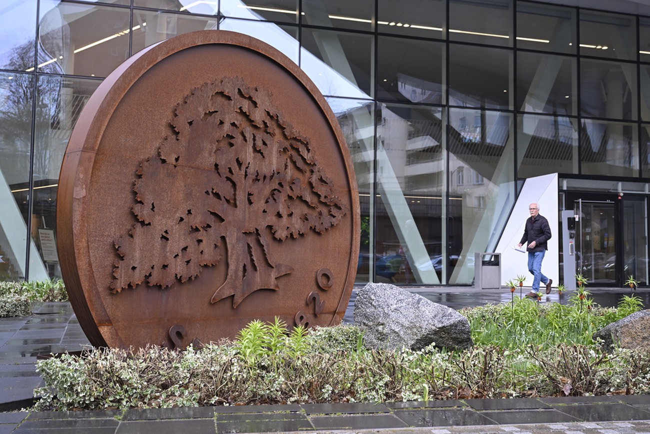 Flera bolånekunder får lägre ränta när banken justerar sina villkor