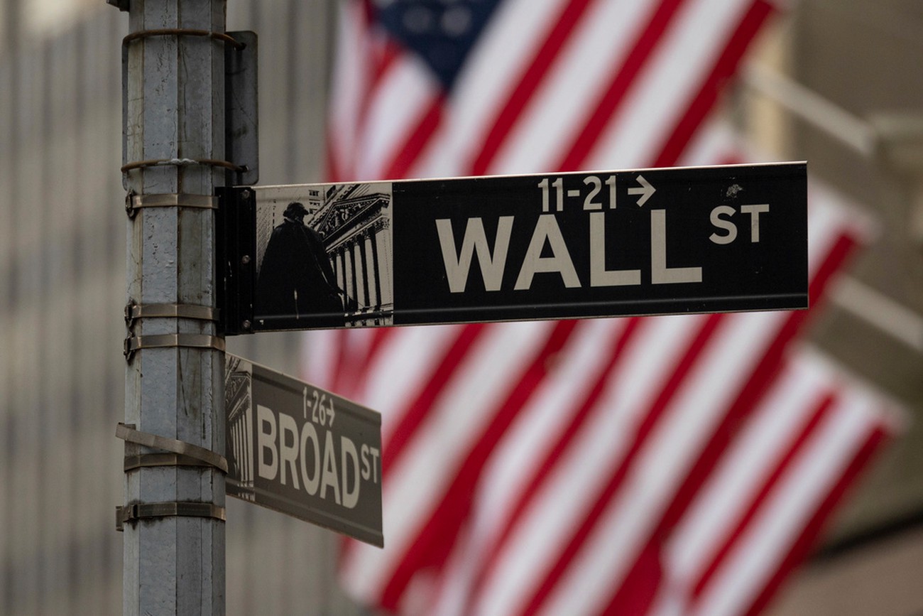 Wall Street studsar tillbaka – teknikjätte driver uppgången