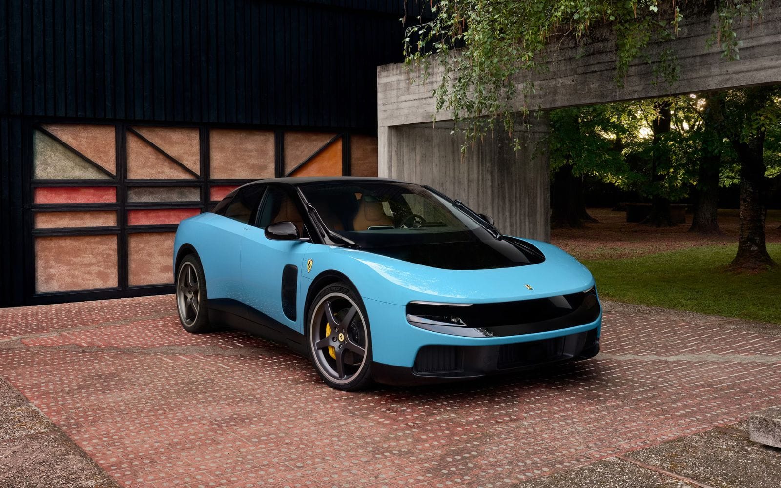 Ferraris elbil raderade 4 miljarder dollar i börsvärde – nu oroar sig kunderna för varumärkets framtid