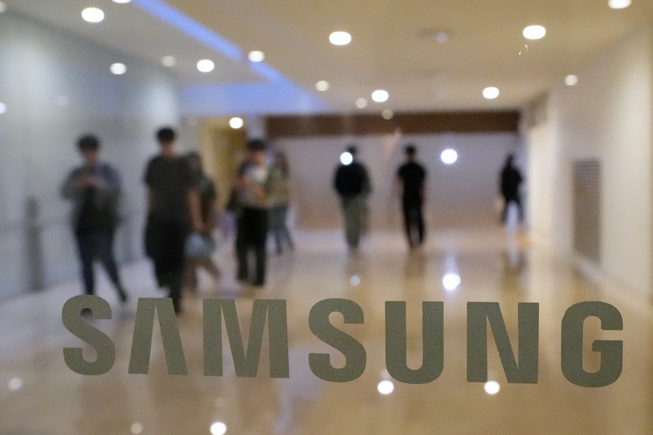 Samsung kan bli nästa asiatiska jätte på Wall Street – utvärderar notering