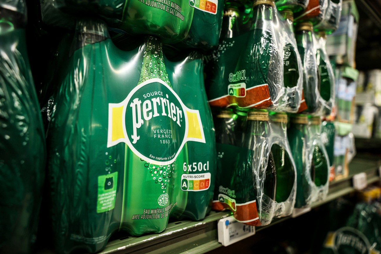 Nestlé lämnar hälften av vattenjätten – ikoniska varumärken påverkas