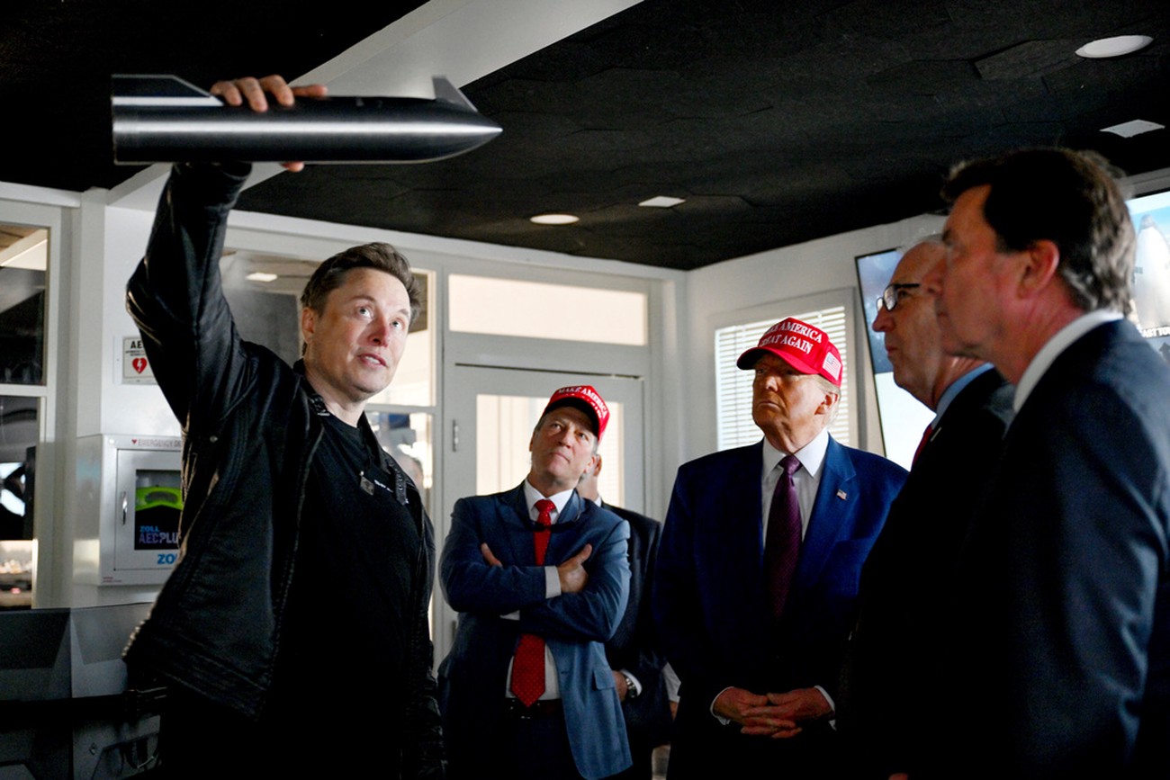 Elon Musks Space X tappar miljarder efter rekordnoteringen – aktien rasar