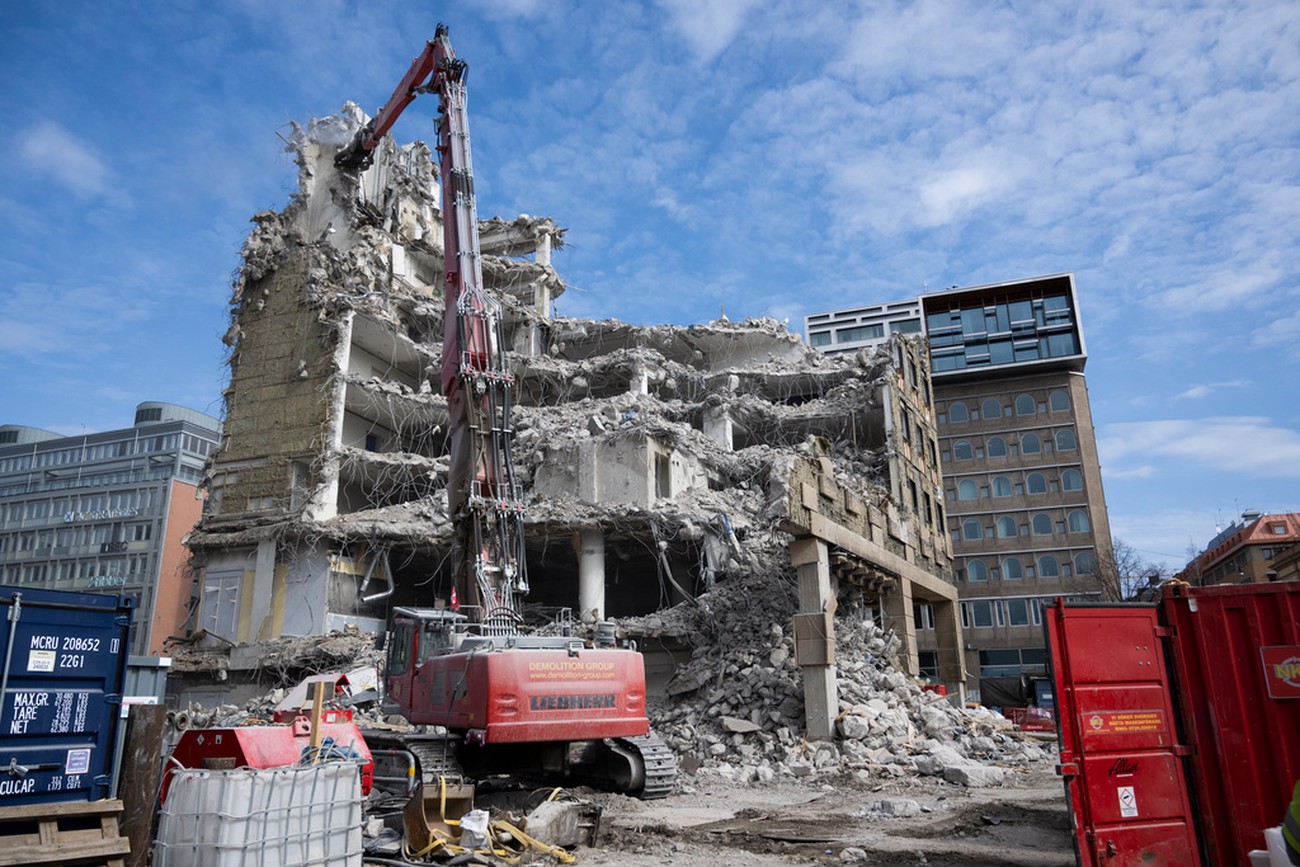 Nytt förslag: Statliga garantier kan bana väg för rivning av tomma bostadshus