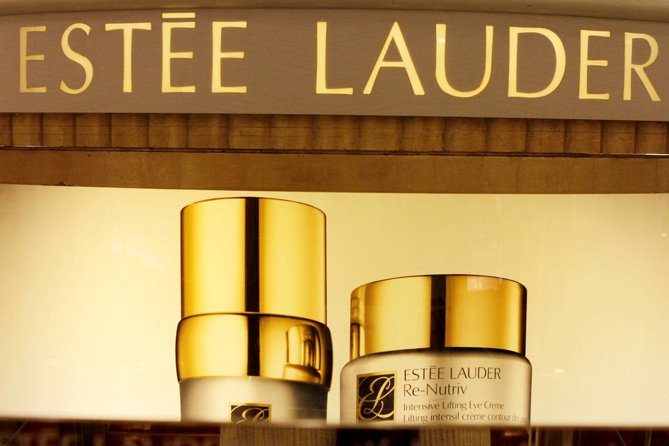 Estée Lauder överraskar marknaden med stark kvartalsvinst