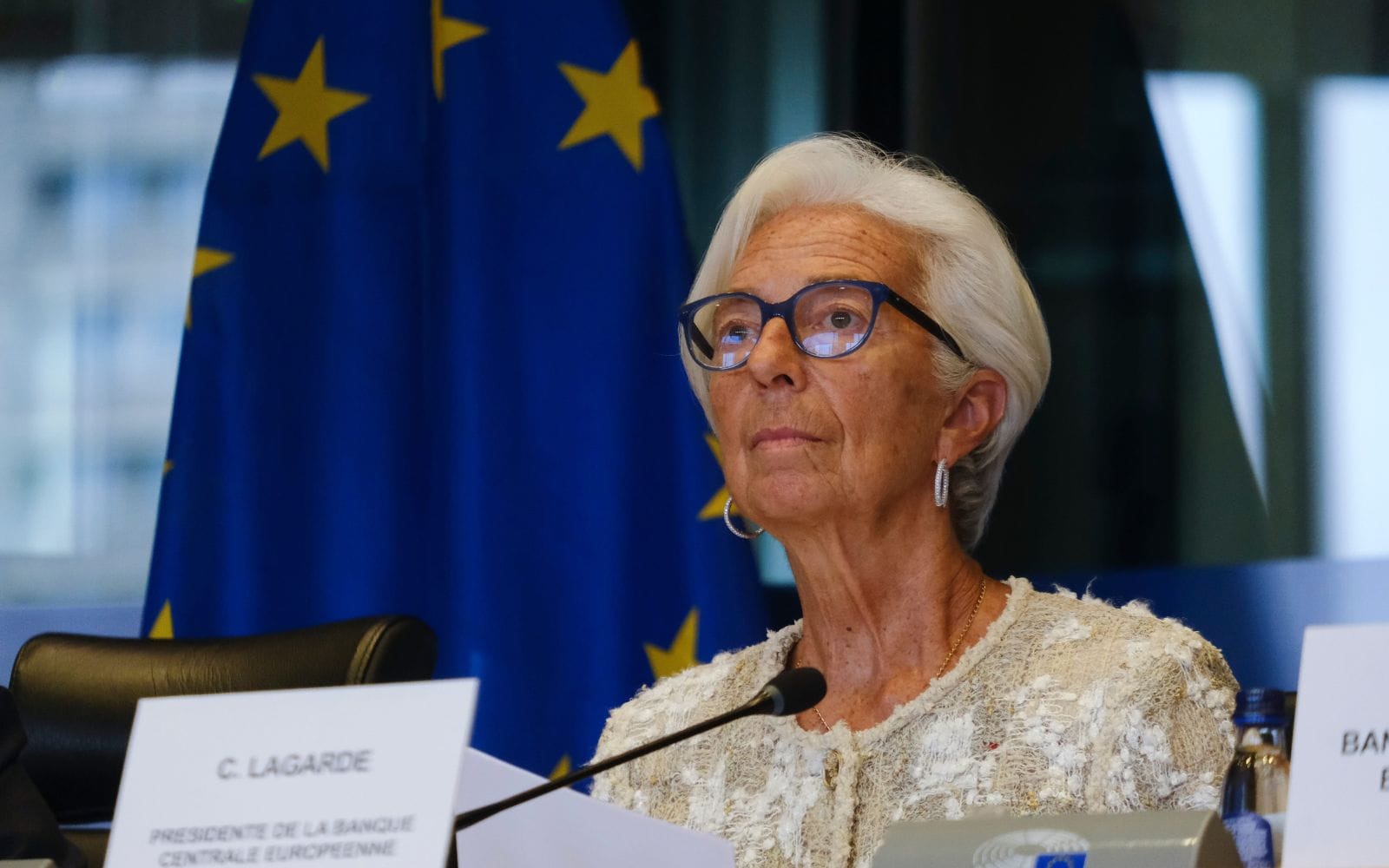 ECB-chefen: Europa får inte missa AI-revolutionen