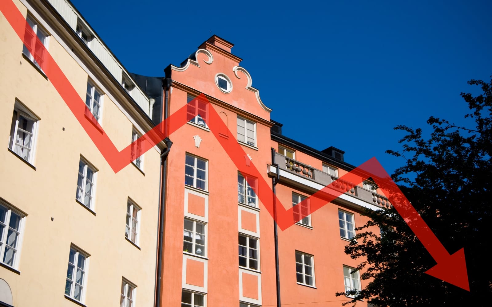 Juliraset slog ut hela vårens prisuppgång – SBAB kan inte förklara fallet i Stockholm
