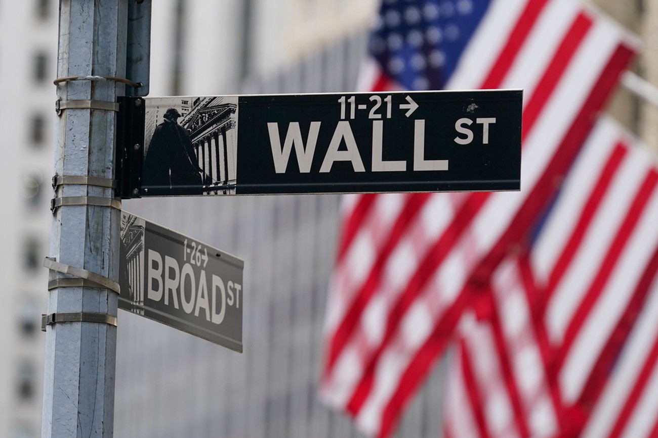 Nya nedgångar väntar på Wall Street – terminshandeln pekar mot minusstart