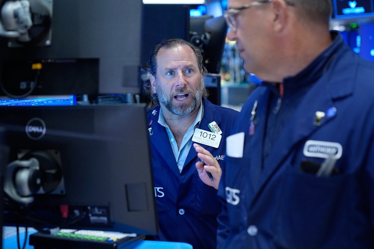 Wall Street pressas av stigande räntor – tung start på handelsveckan