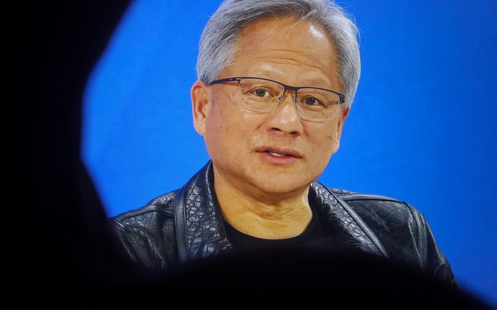Jensen Huang: Rädsla för AI är det värsta ett land kan drabbas av