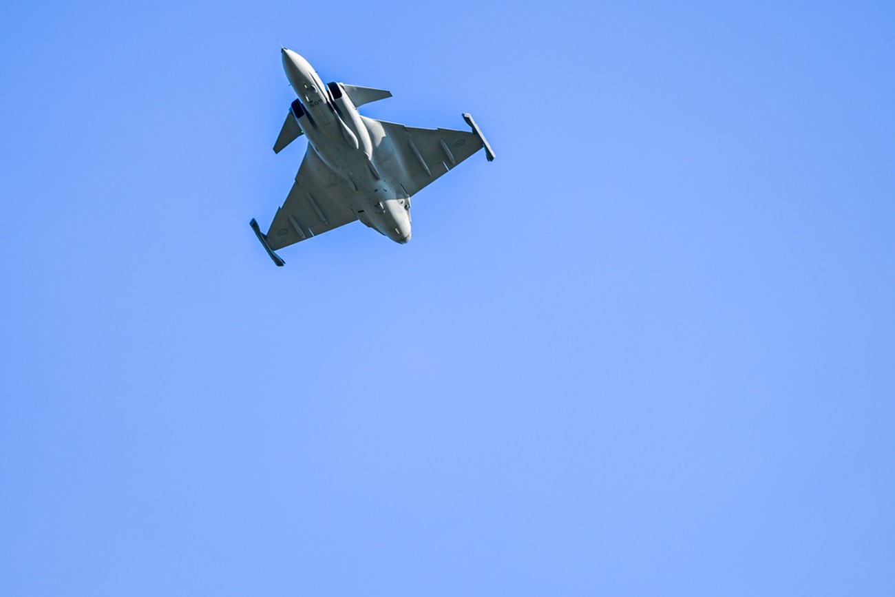 Colombia pressar Saab om nya villkor för Gripenaffär