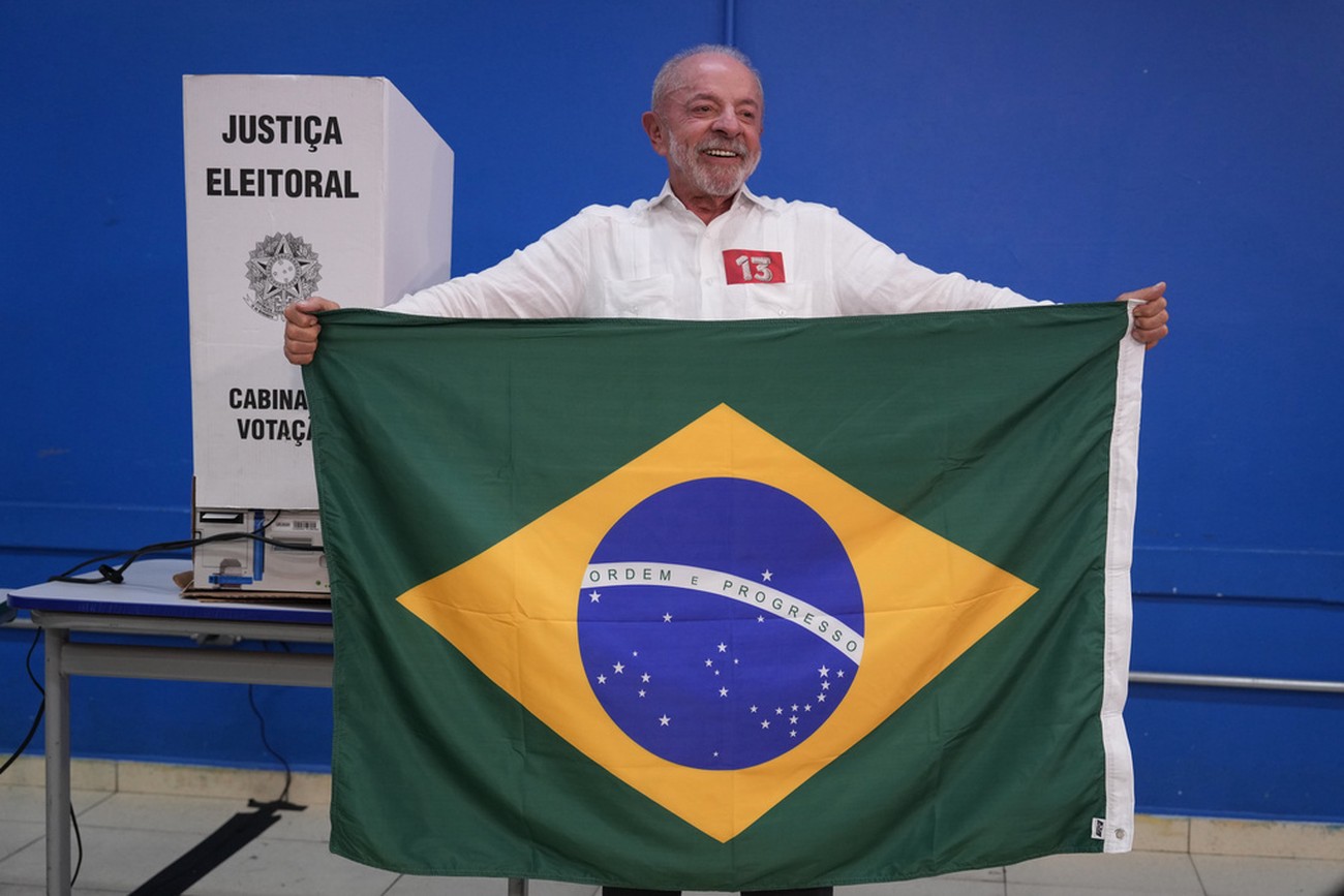 Lulas seger skakade Brasiliens börs – rasade 14 procent