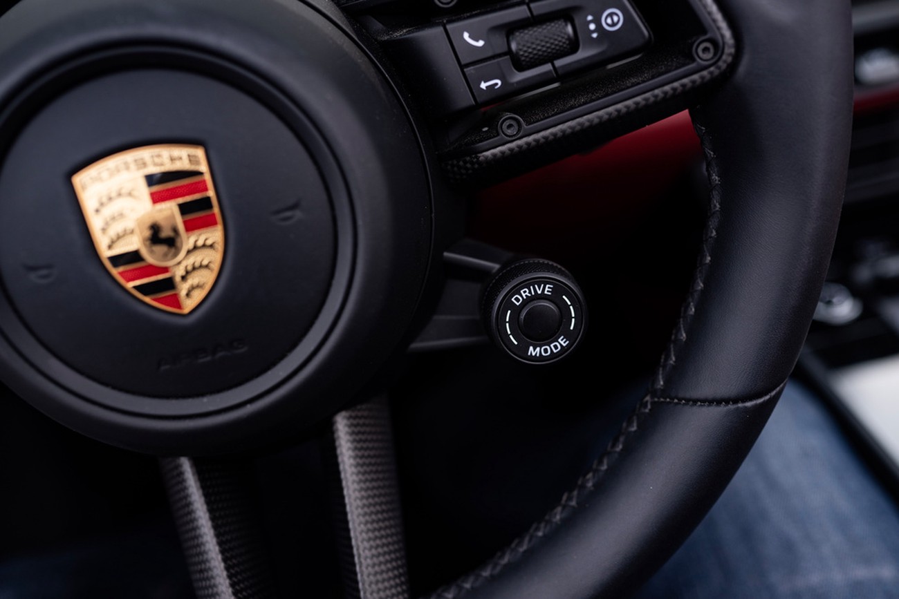 Porsche säljer färre bilar – men lyfter vinsten med högre marginaler